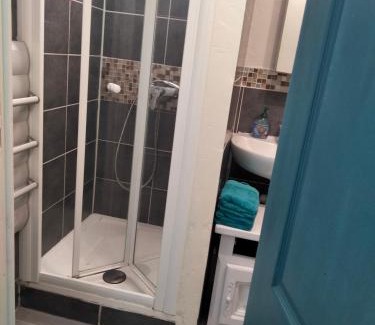 La Celle-sous-Gouzon Apartment | Appartement Cosy à Nemours Hameau Chaintreauville