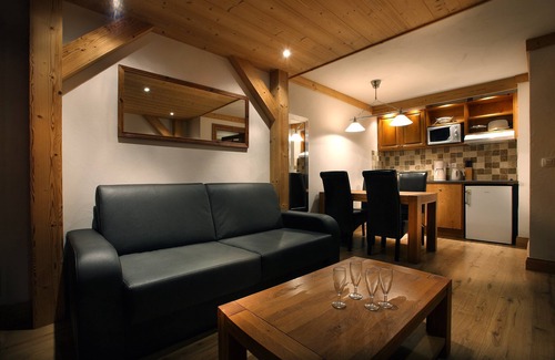 Arc-2000 Condo | Appartement sympa | Accès direct aux pistes !