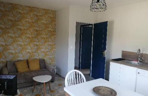 Saint-Jean-Pla-de-Corts Apartment | Appartement de vacances à la campagne