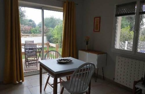 Saint-Jean-Pla-de-Corts Apartment | Appartement de vacances à la campagne