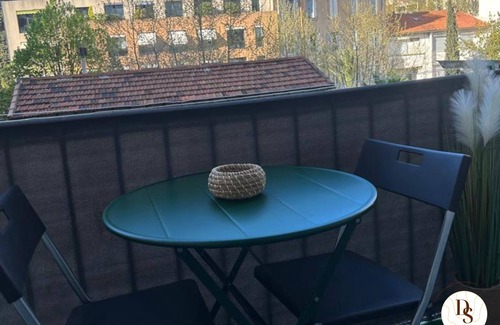 Le Rouet Apartment | Appartement à Deux pas du Stade Vélodromeprado Parfait Famille ou Entre Amies