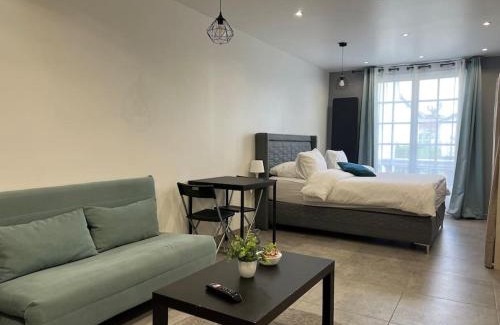 Sevran Apartment | Appartement Élégant proche RER/CDG/Parc des Expos