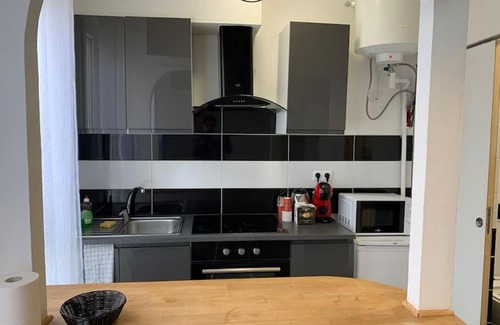 Romainville Apartment | Appartement 2 à 8 min du metro 5 au porte de paris