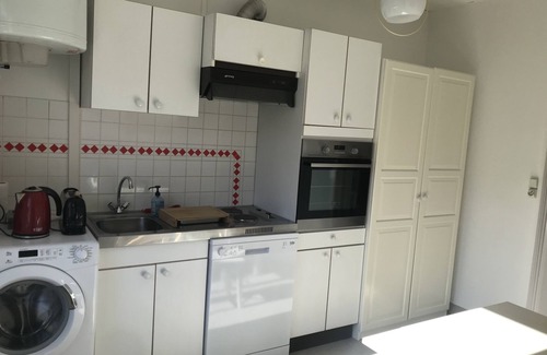 Bort-les-Orgues Apartment | Appartement 2 à 4 p et Jardin en Bord de Rivière, en Coeur de Ville, Proche lac