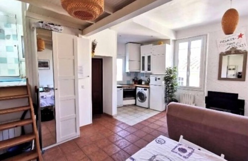 La Ciotat Apartment | Appartement 2 Chambres en Plein Centre Ville et au Calme