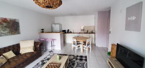 Lit-et-Mixe Apartment | Appartement 2 chambres Balcon Parking privé Centre Village