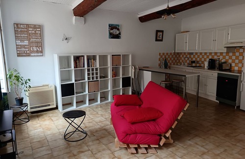 Cadenet Apartment | Appartement 2 Personnes à Cadenet