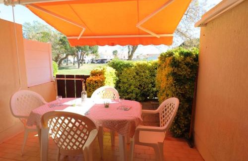 Le Grau-Du-Roi Apartment | Appartement 2 Pièces Cabine en Rez-de-Jardin avec Parking, à 300m de la Plage, Animaux Admis - FR-1-307-257