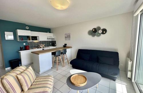 Etel Apartment | Appartement 2 pièces à Étel - 42 m² - Wifi - Parking privé - FR-1-479-196