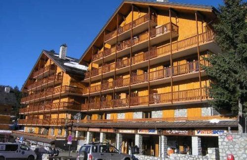 Meribel Apartment | Appartement 2 pièces avec balcon à Méribel, proche commerces et pistes - FR-1-180-86