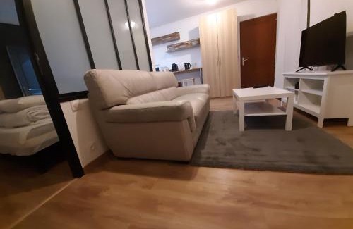 Rambouillet Apartment | Appartement 2 pièces, proche RER, Bus et chateau