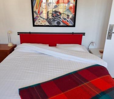 La Ferte-Saint-Cyr Apartment | Appartement 3 chambres à la Ferté Saint Cyr