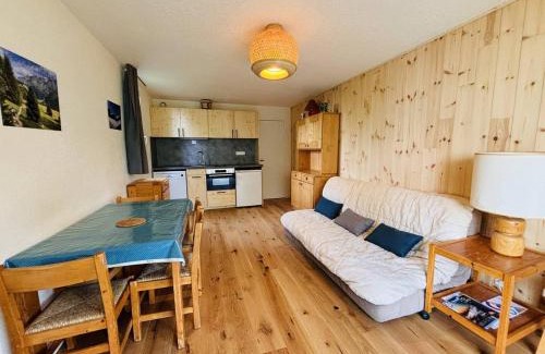 Plan Peisey Apartment | Appartement 3 pièces pour 6 personnes à Plan Peisey, accès direct pistes - FR-1-757-121