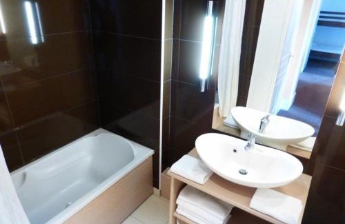 Jausiers Apartment | Appartement 3 pièces avec terrasse et parking à Jausiers - FR-1-804-24