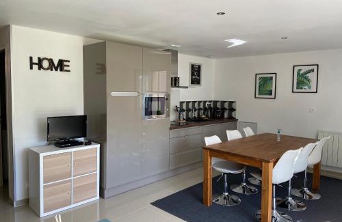 Magny-le-Hongre Apartment | Appartement 3km Disneyland Paris 4 à 6 personnes