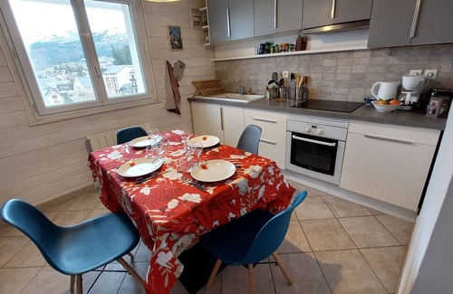 Villard-de-Lans Apartment | Appartement 49 m2 Centre Villard de Lans Avec Superbe vue