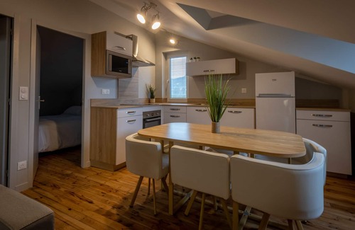 Chatel-Guyon Apartment | Appartement-6 personnes-Famille-Salle de bain