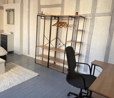 Vierzon Apartment | Appartement 6 personnes