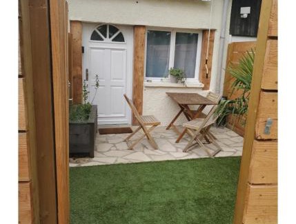 Horgues Apartment | appartement au calme