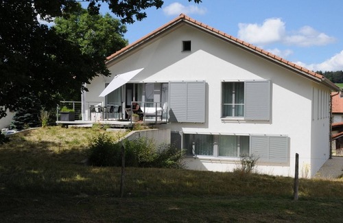 Les Genevez Apartment | Appartement - Au Vieux Chêne by Interhome