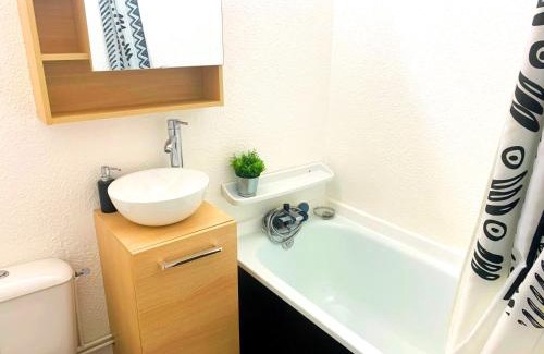 Le Corbier Apartment | Appartement avec balcon au pied des pistes de ski