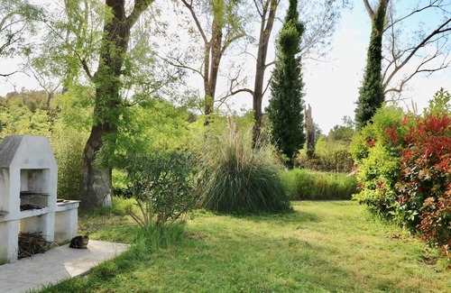 Bravone Apartment | Appartement Avec Jardin Privé, Parc Arboré et Piscine