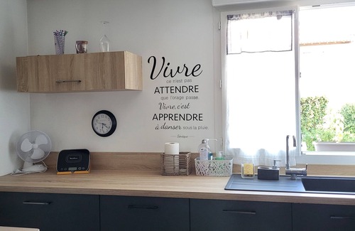 Le Cres Apartment | Appartement Avec Jardin et Piscine