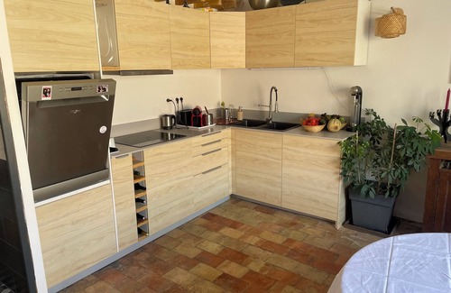 Lambesc Apartment | Appartement Avec Terrasse