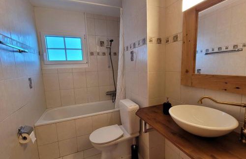 Moleson Apartment | Appartement avec terrasse ensoleillée