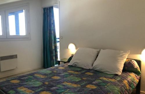 Guethary Apartment | Appartement avec Terrasse et Piscine à Guéthary, Proche Plages - FR-1-239-604