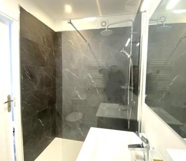 Quartier Malherbe Apartment | Appartement BIENVENUE