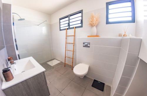 Fort-de-France Apartment | Appartement Bleu d'Azur