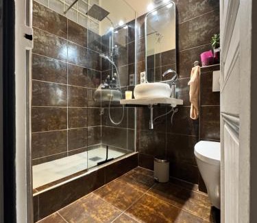 Carnot Apartment | Appartement Bourgeois à 5 min à pied du centre