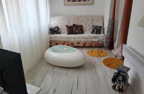 Calenzana Apartment | Appartement calme, authentique et spacieux au pied du GR20