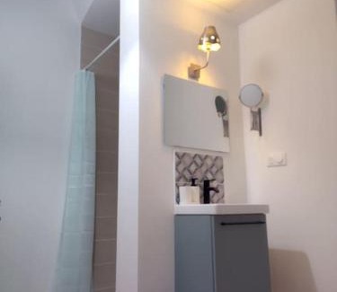 Issoire Apartment | Appartement calme neuf équipé