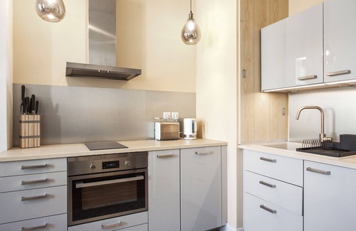 Les Grands Carmes Apartment | Appartement Cathala - Welkeys