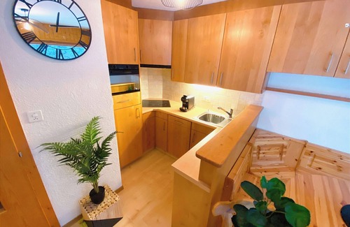 Saint-Pierre-de-Clages Hotel | Appartement central et parking gratuit