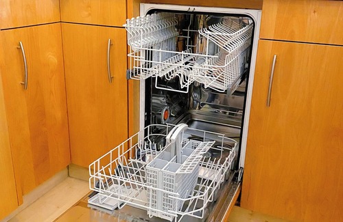 Saint-Pierre-de-Clages Hotel | Appartement central et parking gratuit