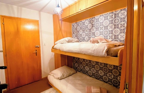 Saint-Pierre-de-Clages Hotel | Appartement central et parking gratuit