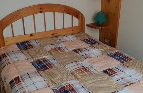 Cauterets Apartment | Appartement Centre-Ville 4/6 Pers, 3e Étage, Cuisine Équipée, Parking Gratuit, Linge en Supplément - FR-1-234-228