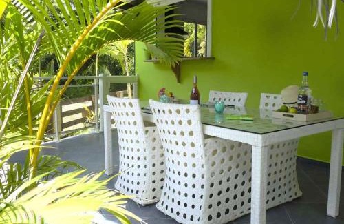 Lamentin Apartment | Appartement charmant à Lamentin avec piscine