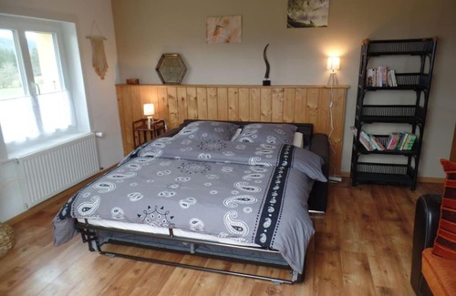 Travers Apartment | Appartement Chez l'apiculteur