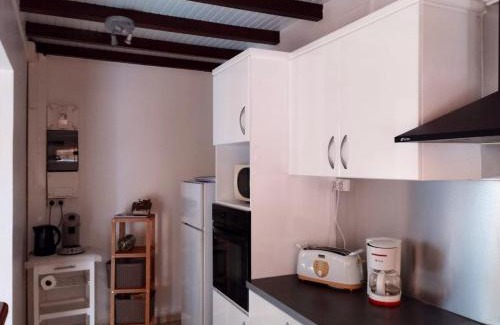 Sainte-Anne Apartment | Appartement confortable à Bouillante 52 m² avec vue mer