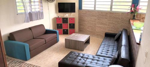 Le Robert Apartment | Appartement confortable avec vue sur la mer