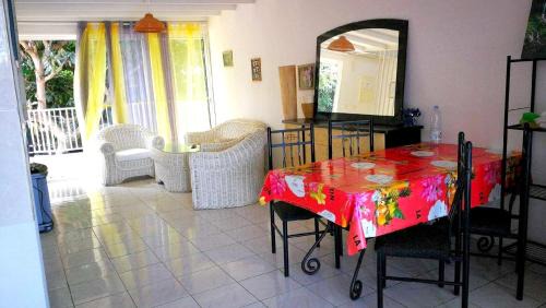 Bois de Nefles Apartment | Appartement confortable à Saint-Paul 70 m² avec piscine partagée