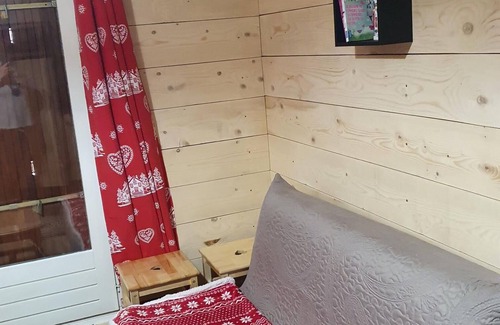 Allos Apartment | Appartement Cosy Fonctionnel et Central