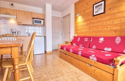 Flumet Apartment | Appartement cosy avec piscine, au pied des pistes, parfait pour 4 personnes - FR-1-505-112