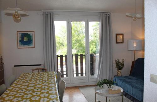 Montclar Apartment | Appartement Cosy et Chaleureux