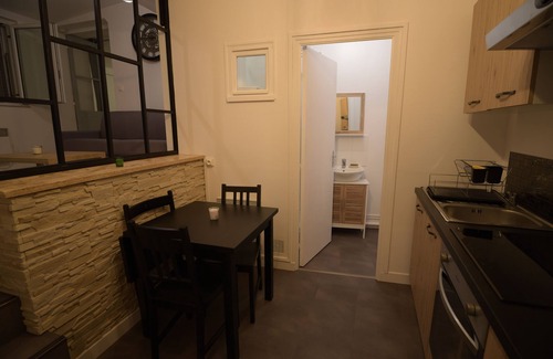 Auxerre Apartment | Appartement Cosy Plein Centre - Espaces Extérieurs Privés