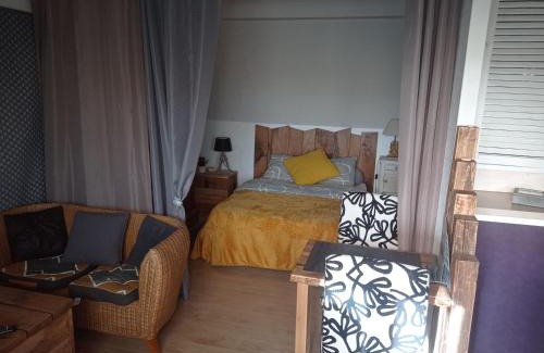 Sibiril Apartment | Appartement dans gîte vue mer et campagne